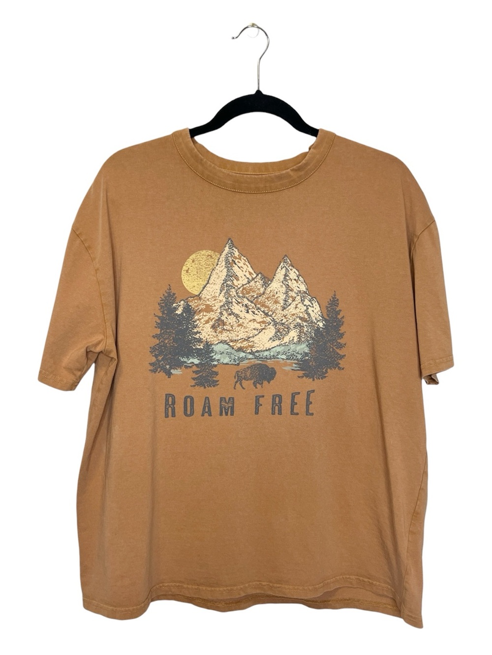 Roam Free Mountain Scene Buffalo Oversized 100% Cotton Tee size Small